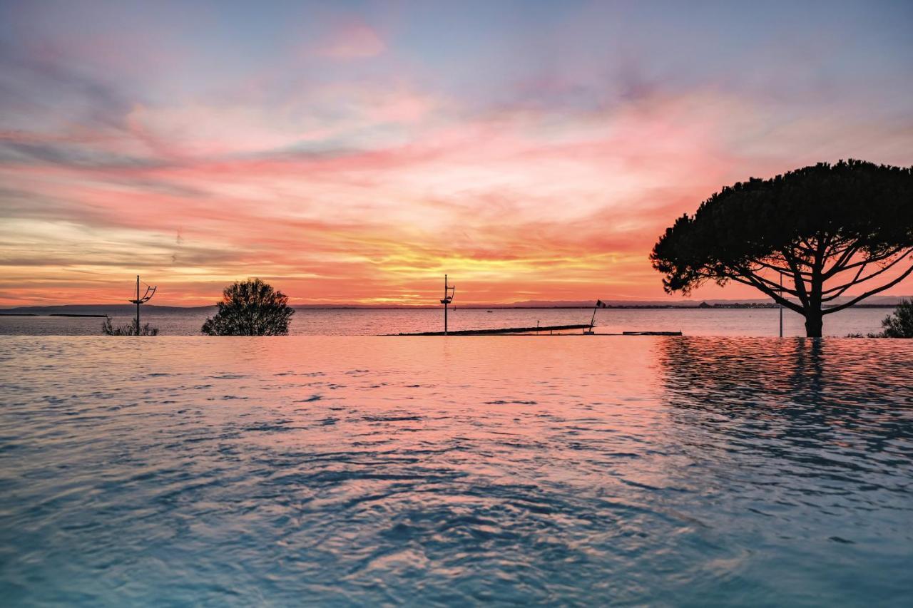 Отель Belambra Clubs Port Camargue - Les Salins Ле-Гро-дю-Руа Экстерьер фото